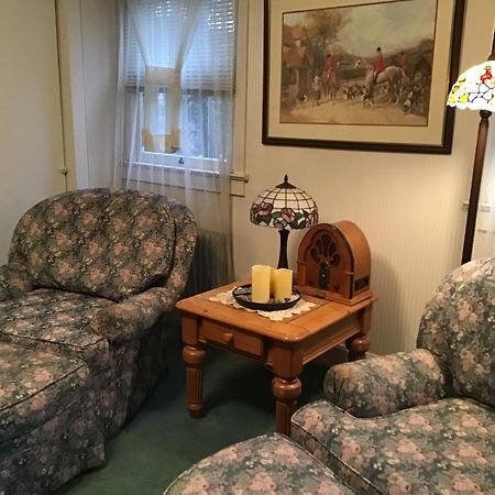 Brookview Manor Inn Canadensis Eksteriør billede