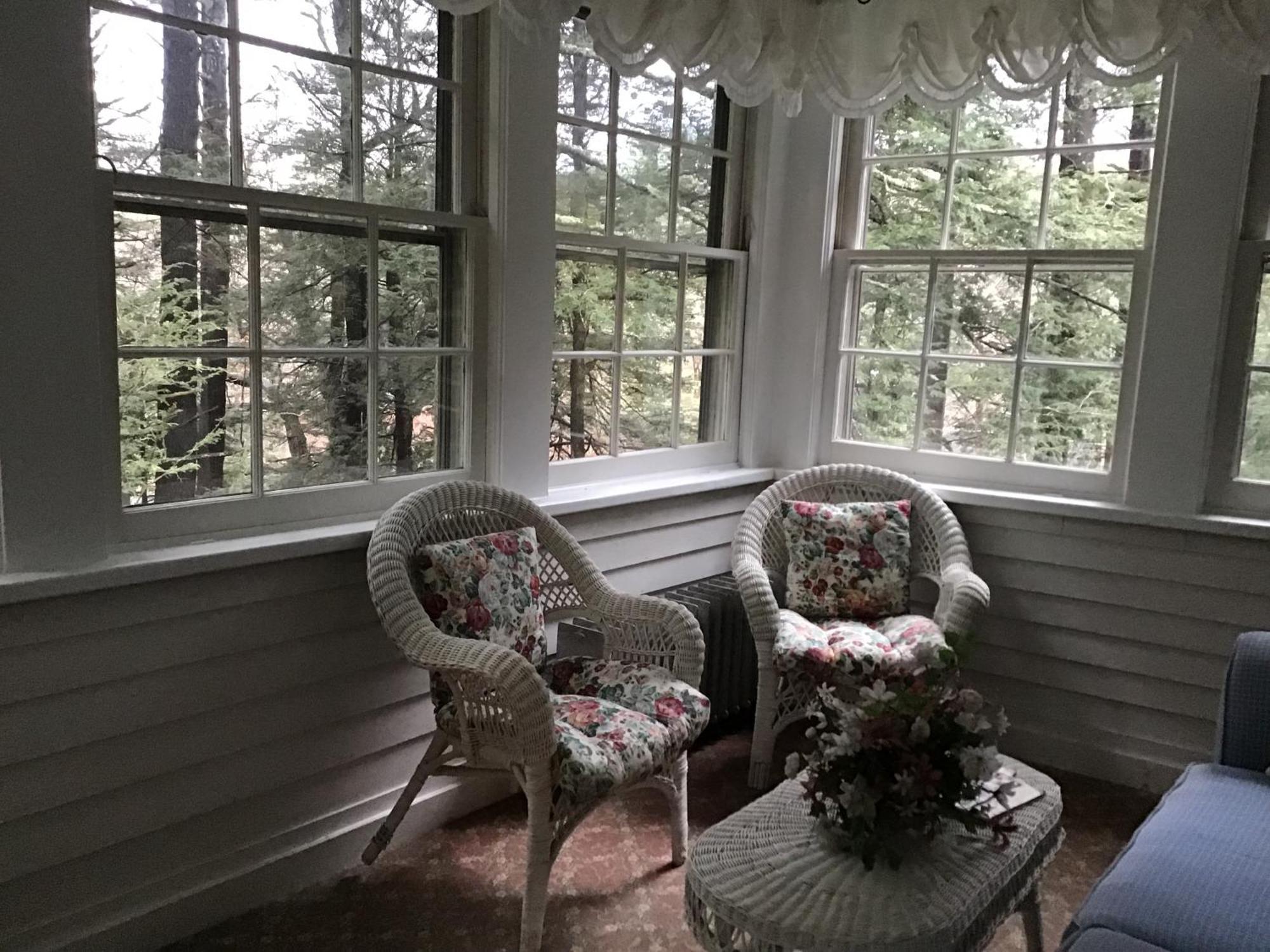 Brookview Manor Inn Canadensis Eksteriør billede