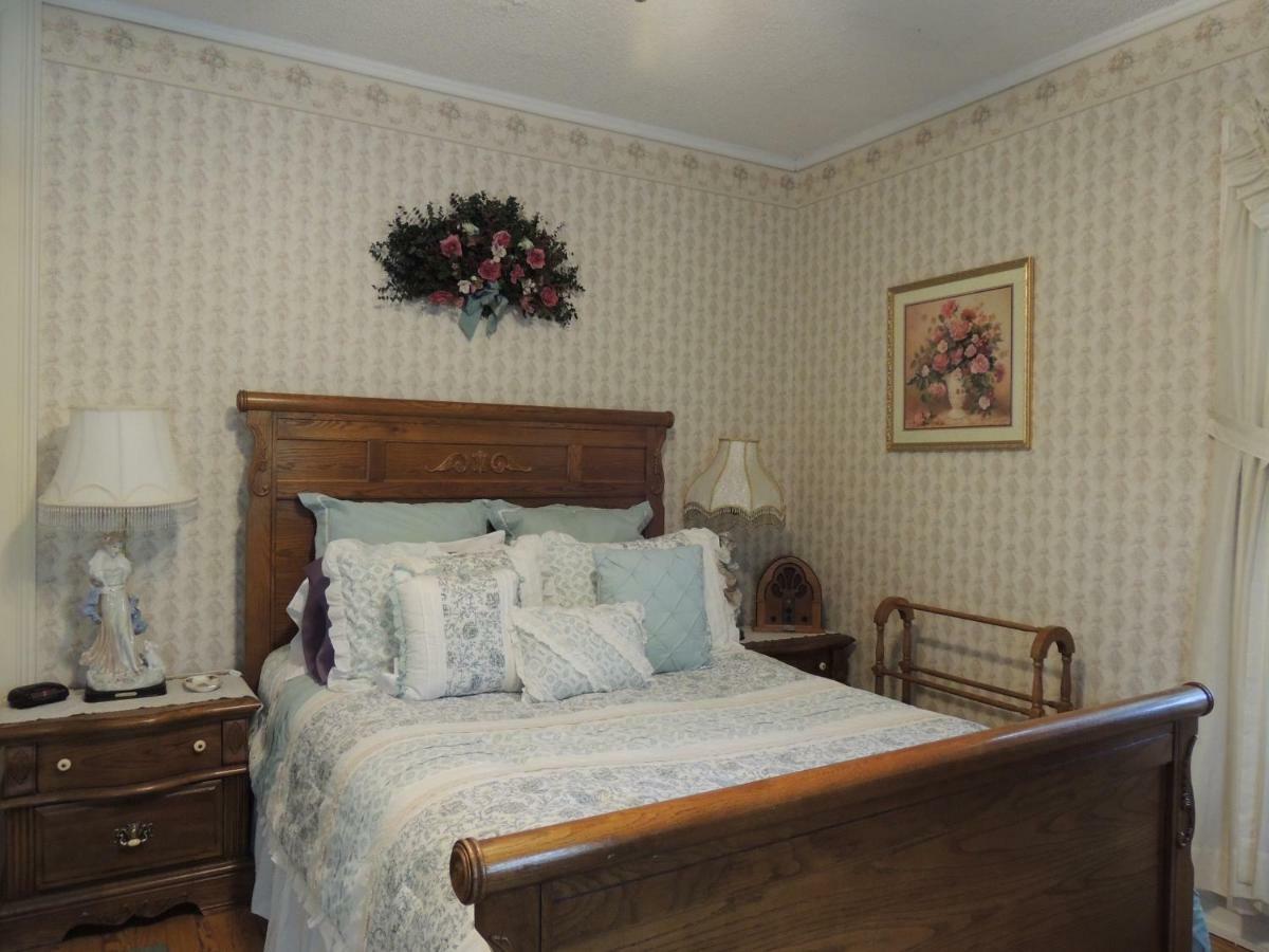 Brookview Manor Inn Canadensis Eksteriør billede