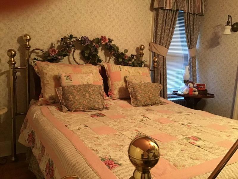 Brookview Manor Inn Canadensis Eksteriør billede