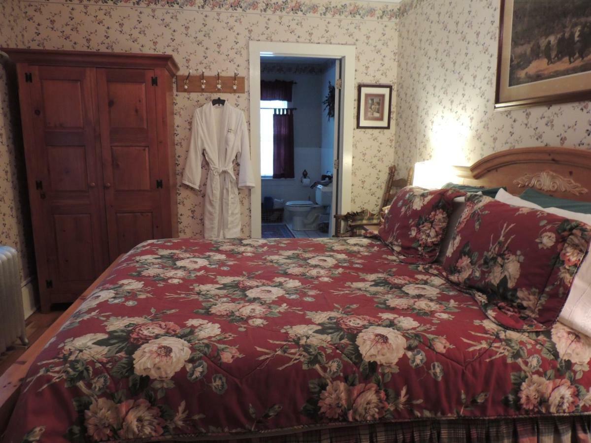 Brookview Manor Inn Canadensis Eksteriør billede